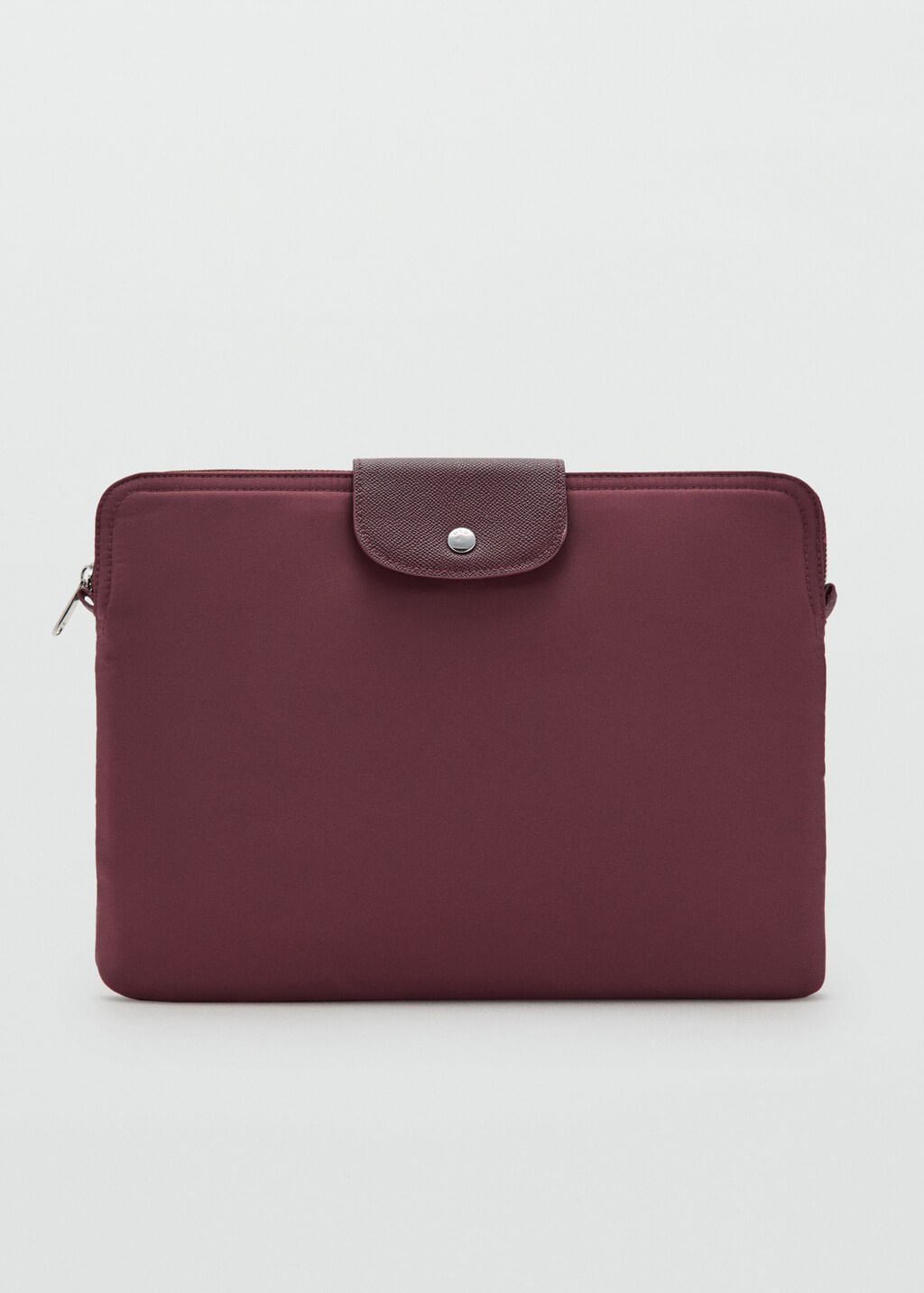 Funda-G-Nanda-burdeos