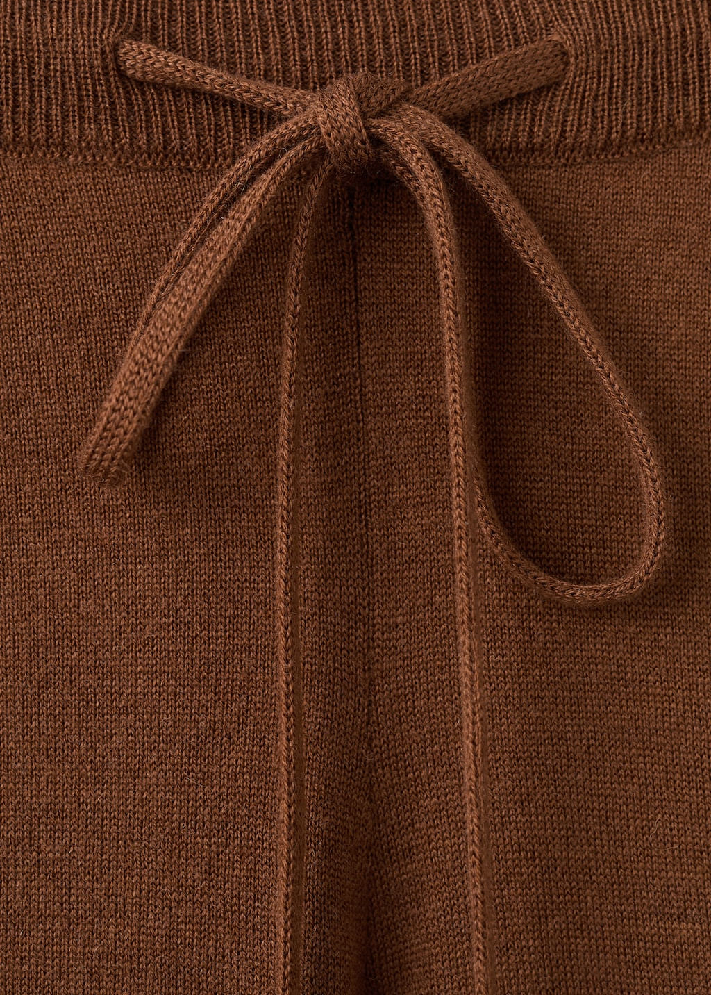 Pantalon-Kendrik-caramelo