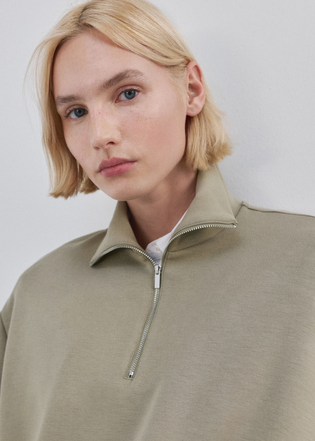 Sudadera-Guesi-khaki