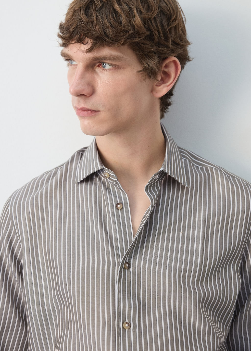 Camisa-Dario-khaki