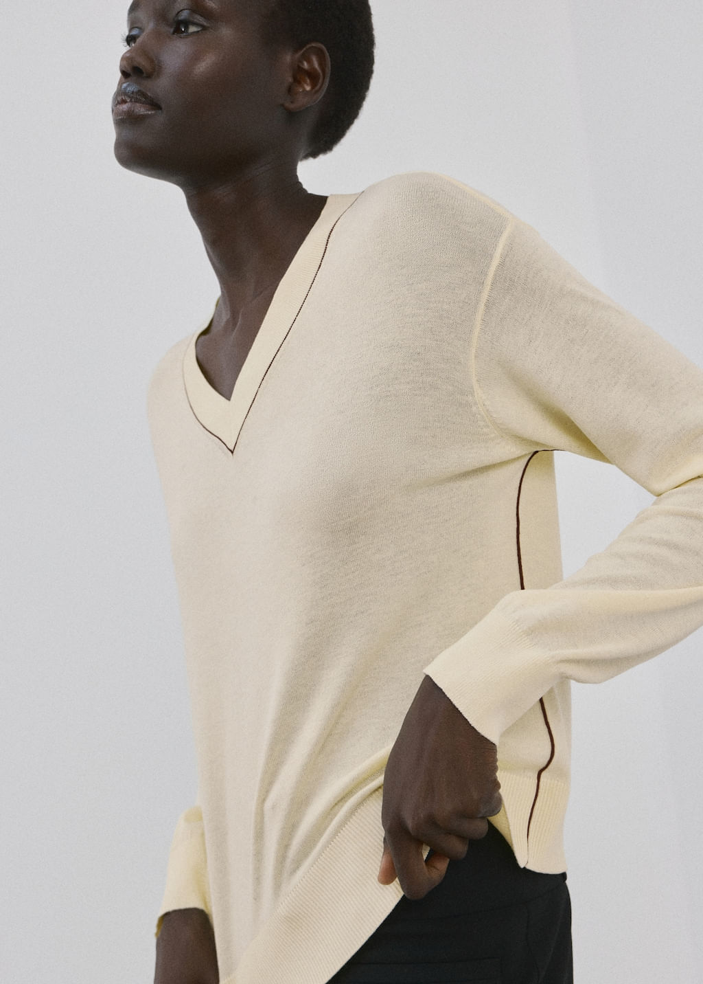 Jersey-Bert-amarillo-pastel