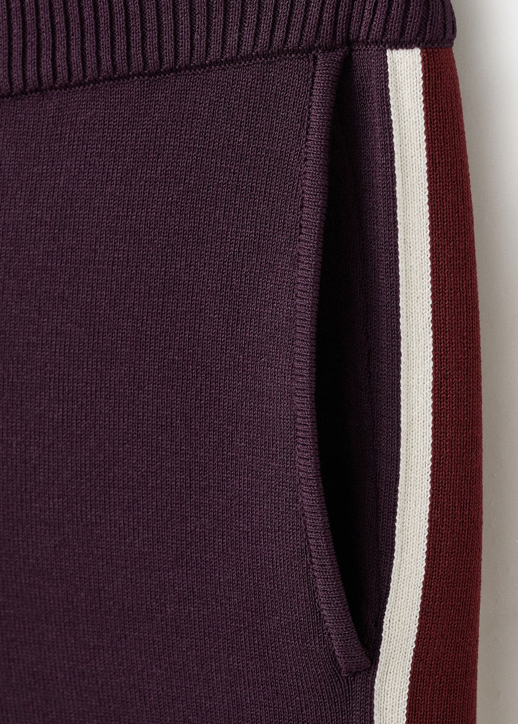 Pantalon-Barneda-vino