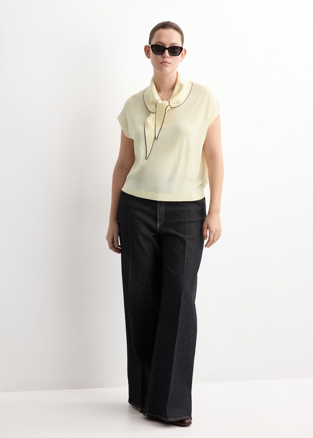 Top-Bert-amarillo-pastel