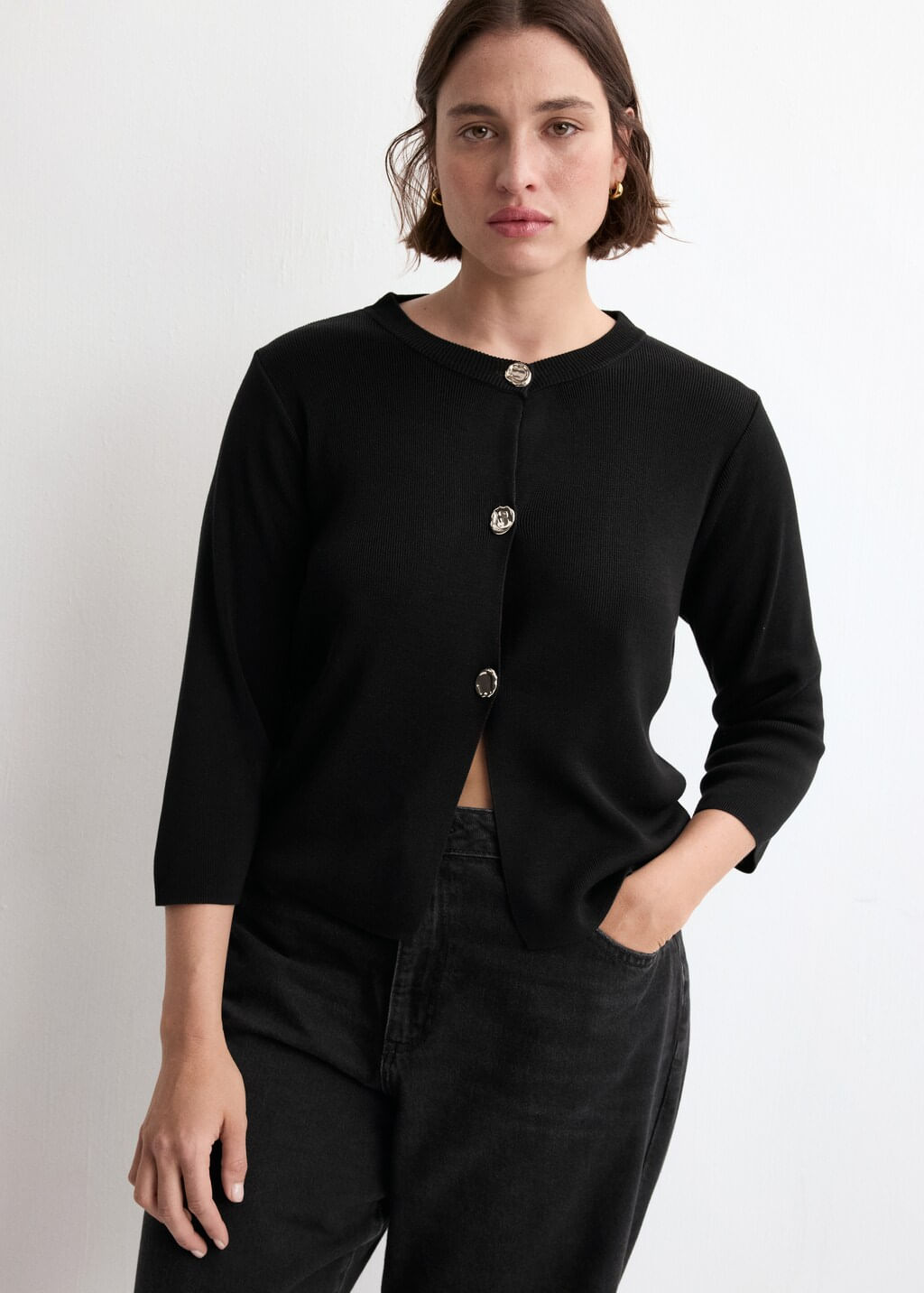 Cardigan-Goldbota-negro