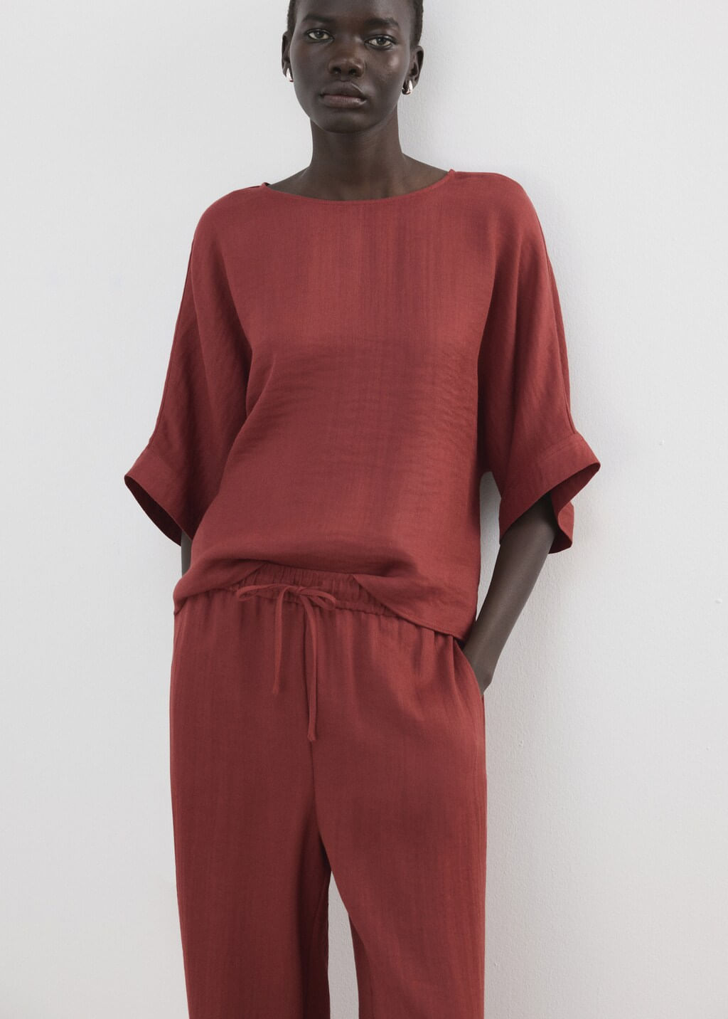 Pantalon-Salvia-rojo