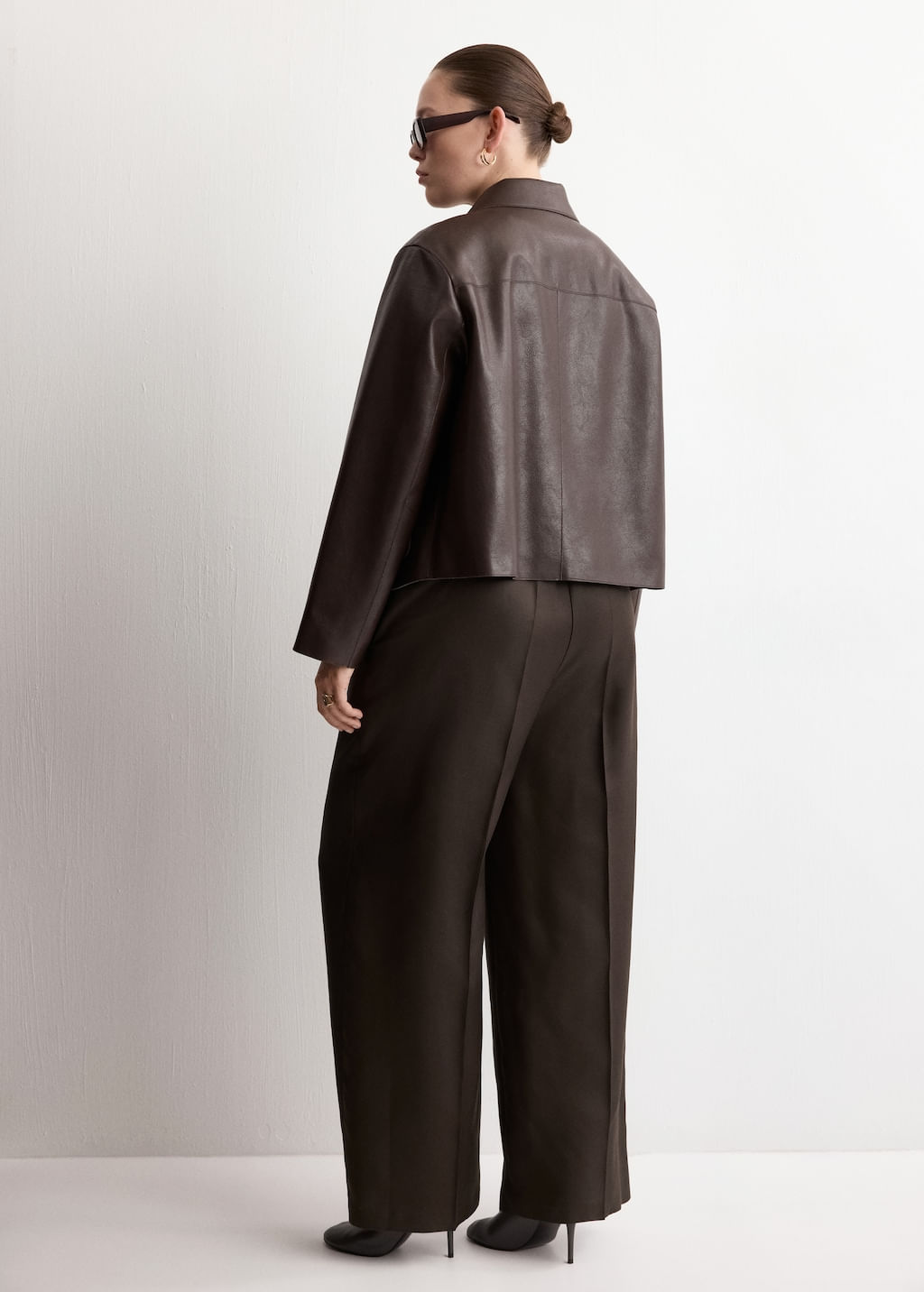 Pantalon-Fluid-chocolate