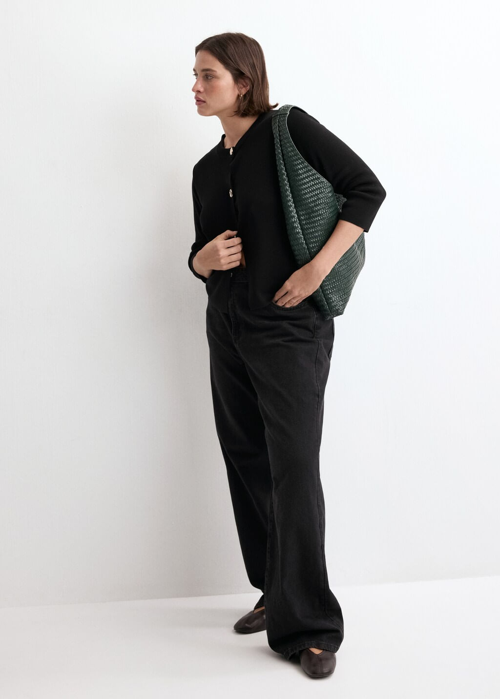 Cardigan-Goldbota-negro