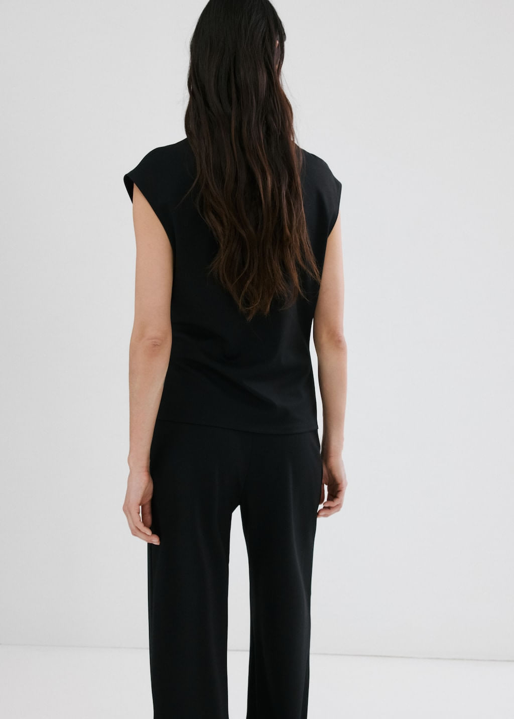 Camiseta-Candelo-negro