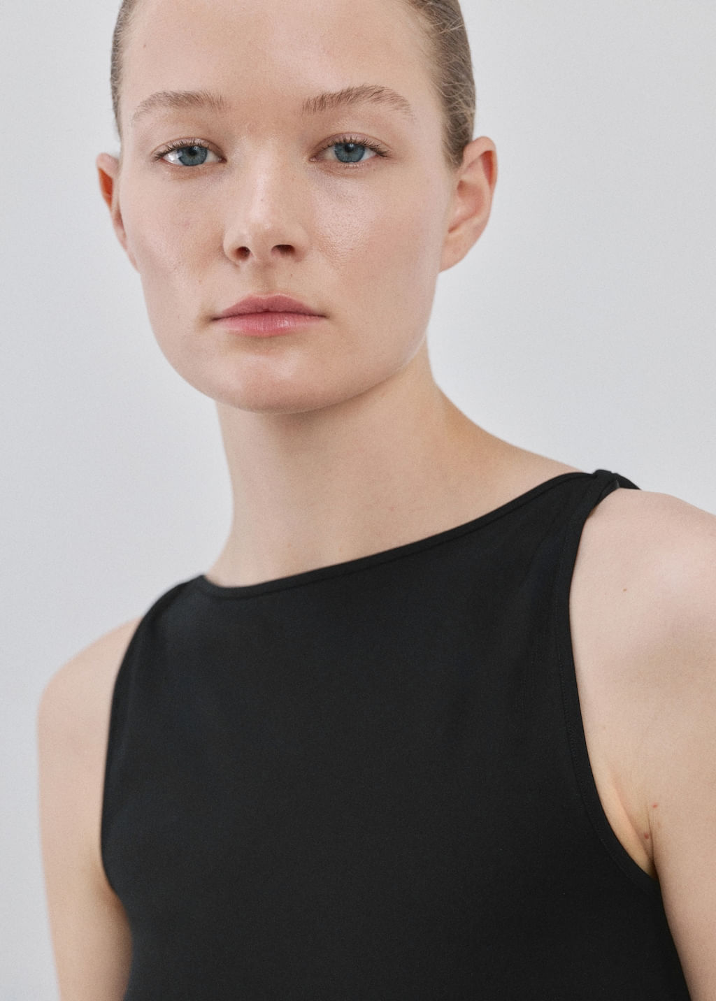 Top-Tecla-negro