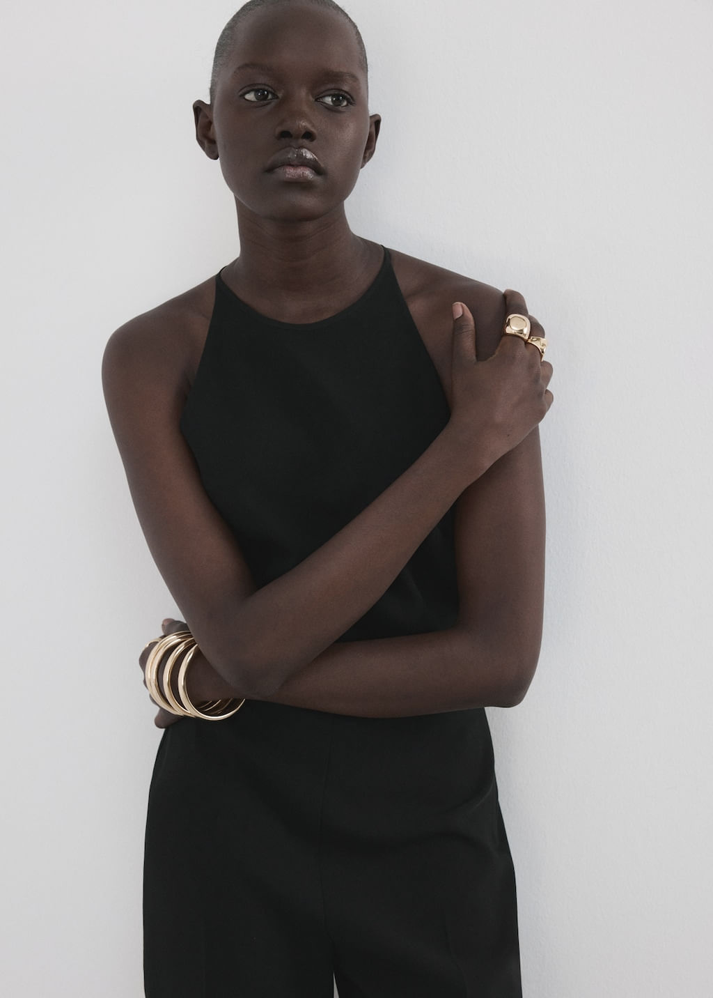 Mono-Fabiana-negro