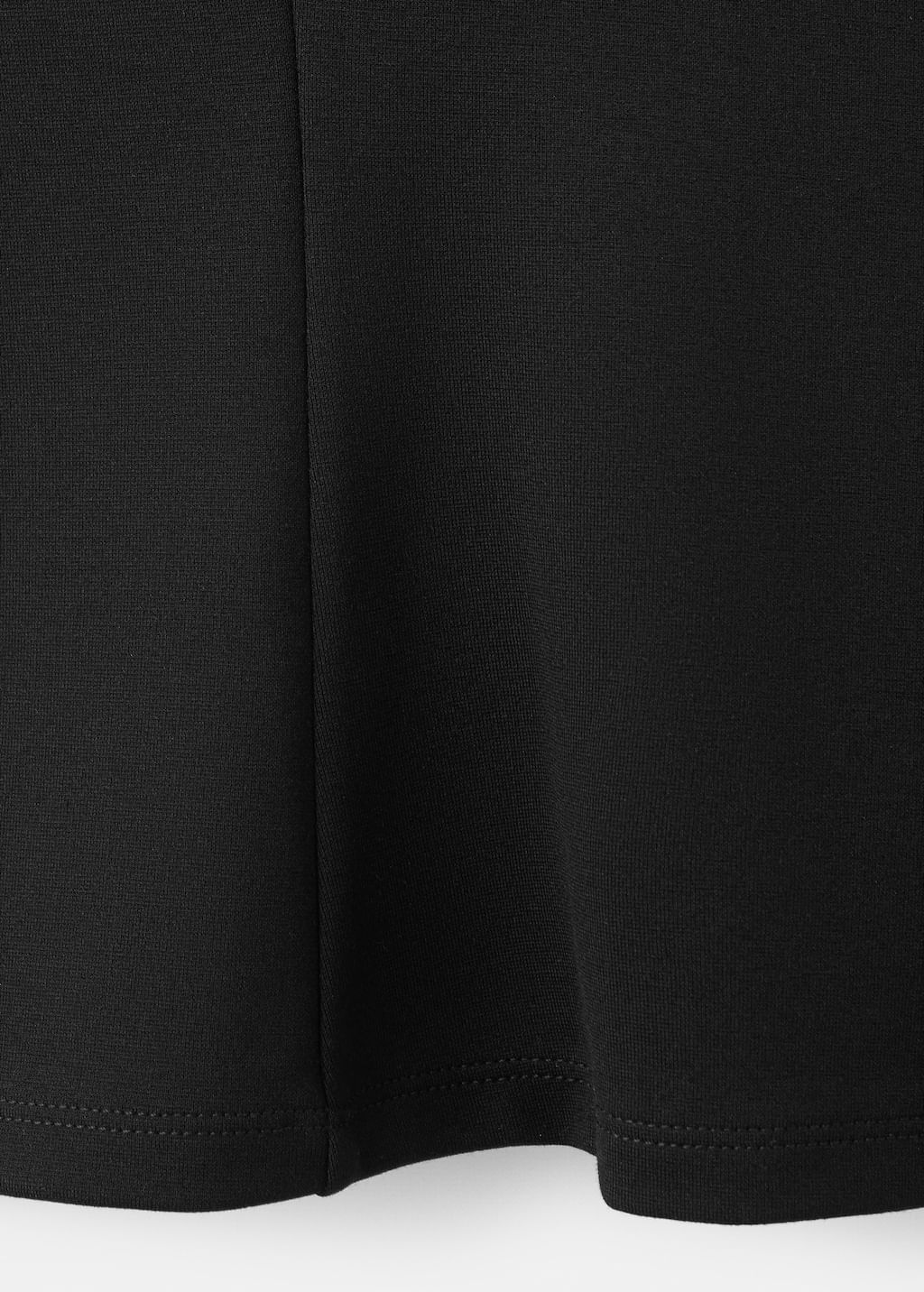 Camiseta-Cuqui-negro