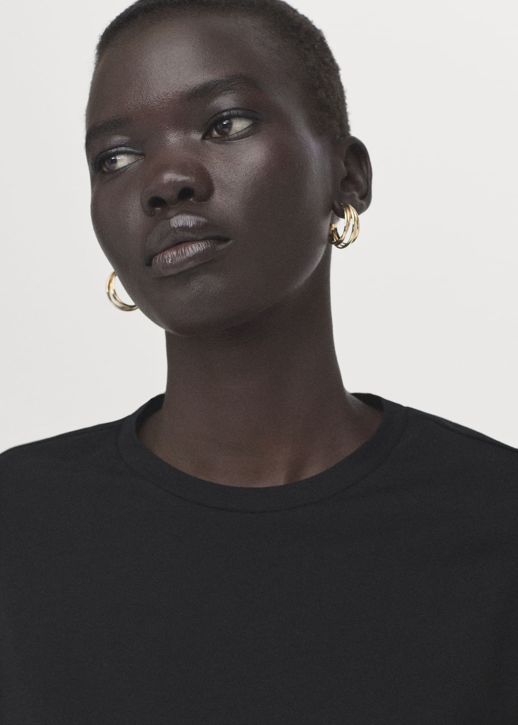 Camiseta-Chals-negro