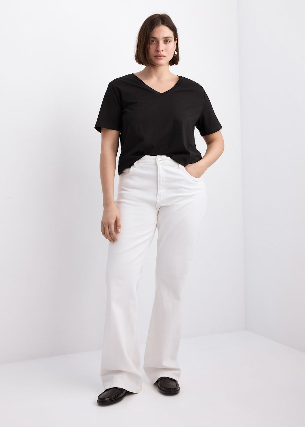 Camiseta-Chals-negro