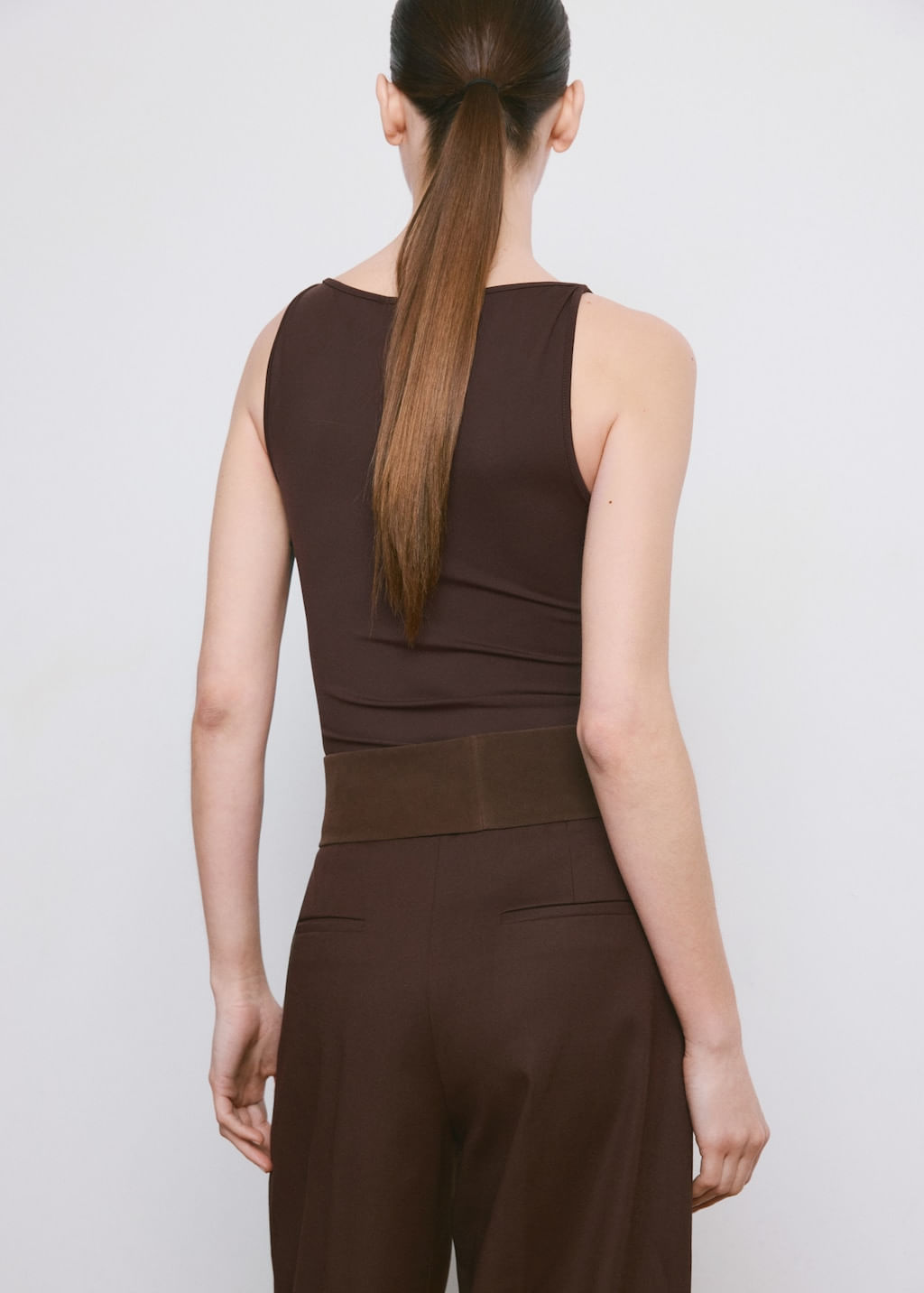 Top-Tecla-marron