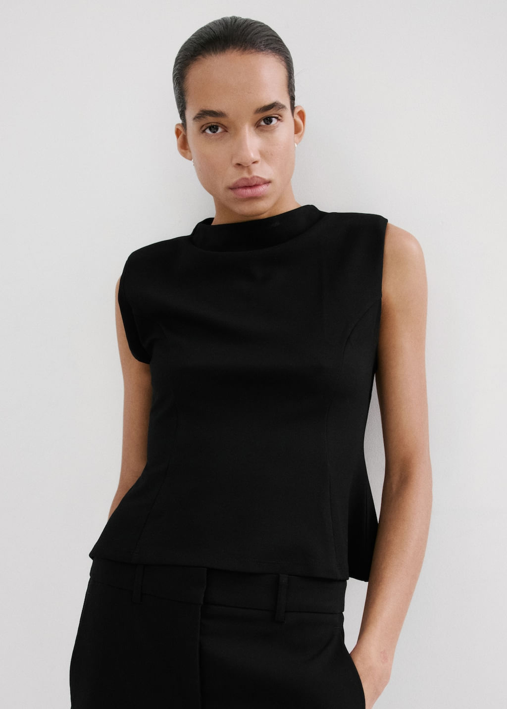 Camiseta-Cuqui-negro