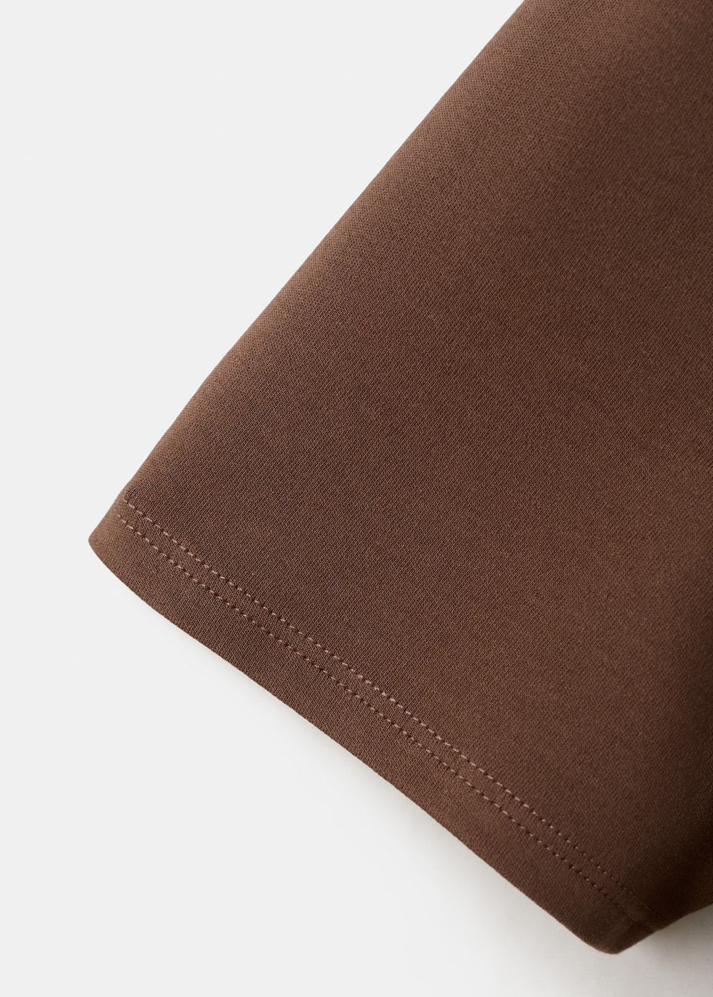 Camiseta-Riti-marron