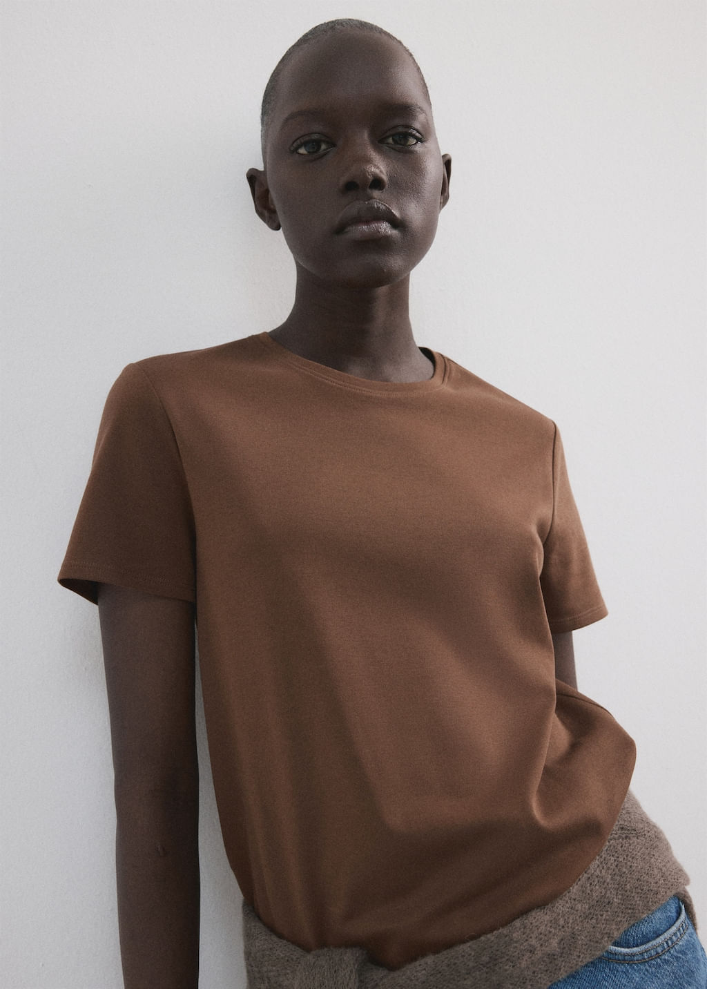 Camiseta-Riti-marron