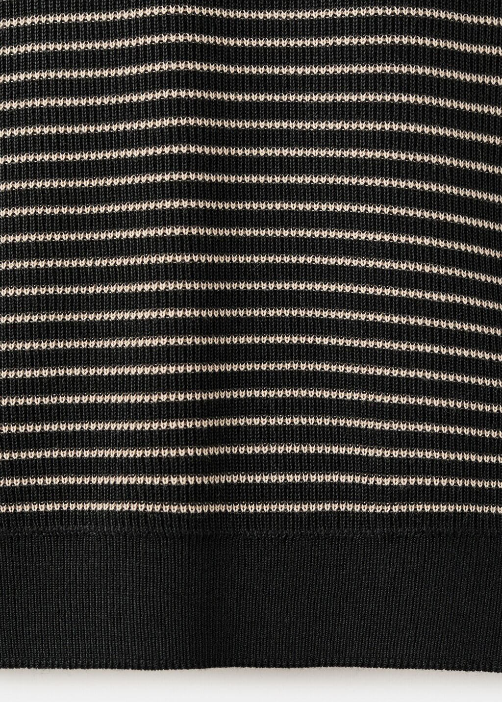 Polo-Talaiar-negro
