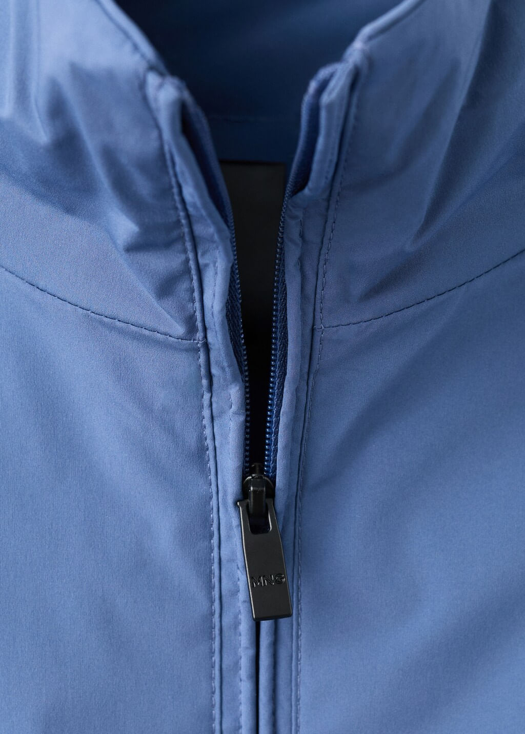 Chaqueta-Cosmos-azul-electrico