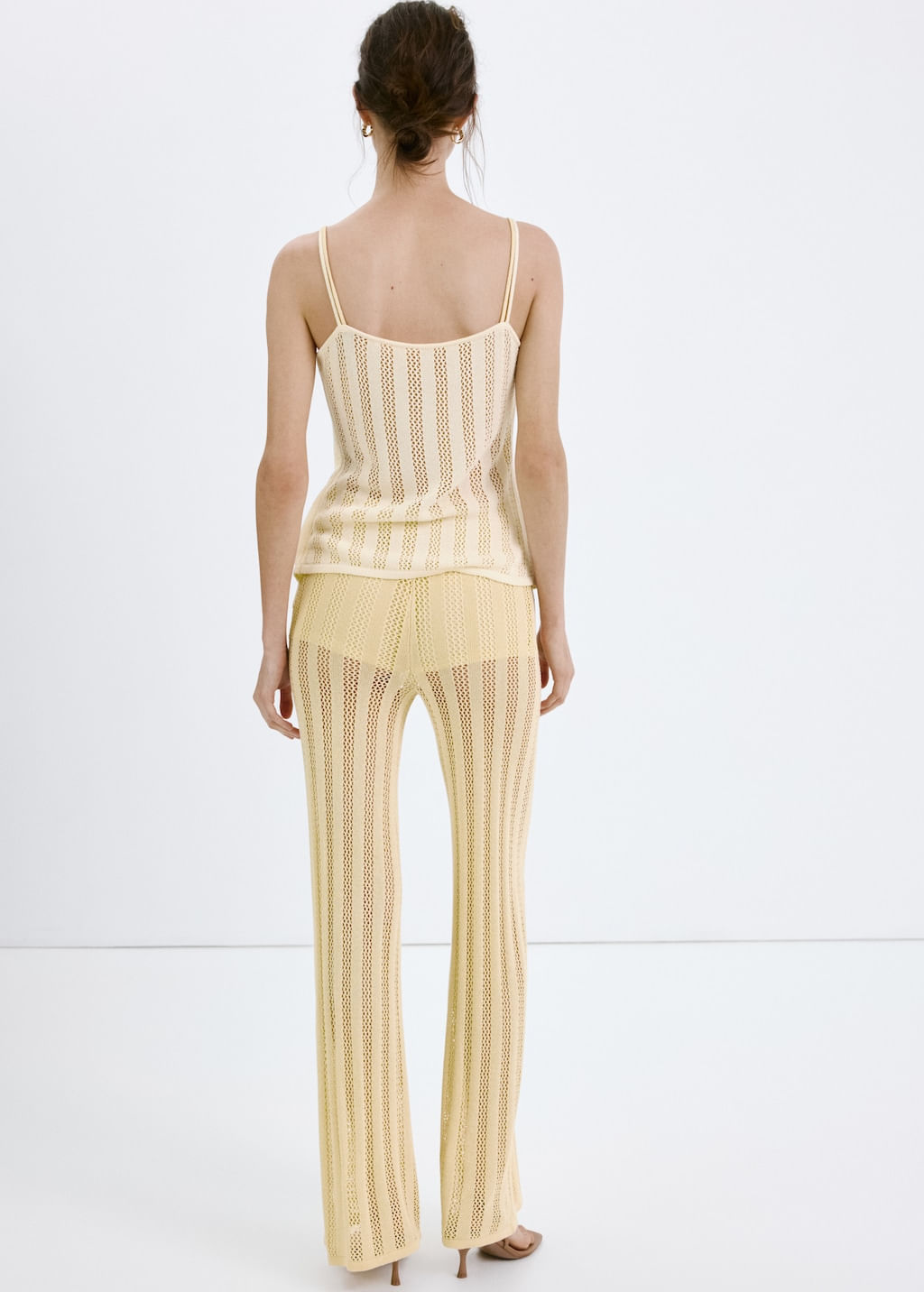 Pantalon-Lolai-amarillo-pastel