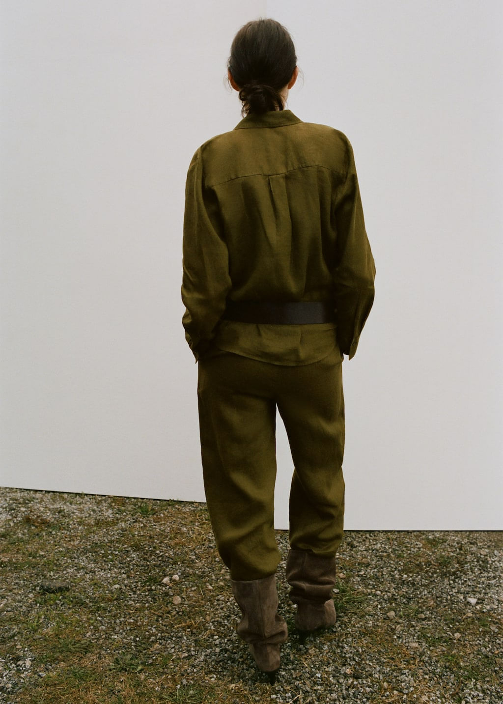 Pantalon-Lino-olivo