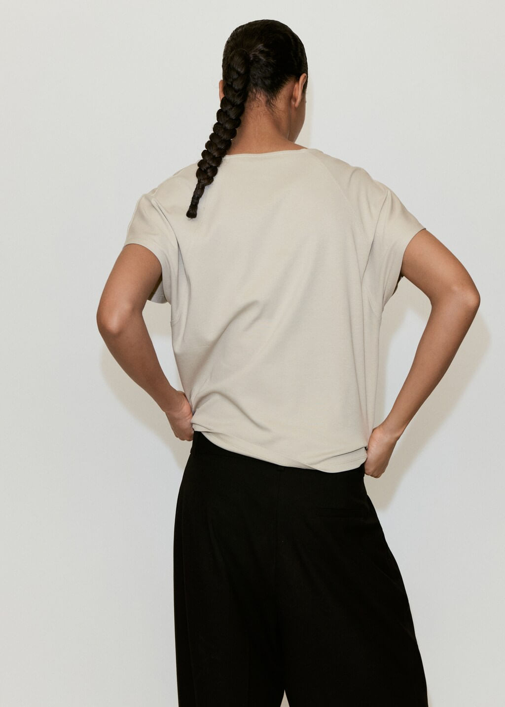 Camiseta-Sevipi-piedra