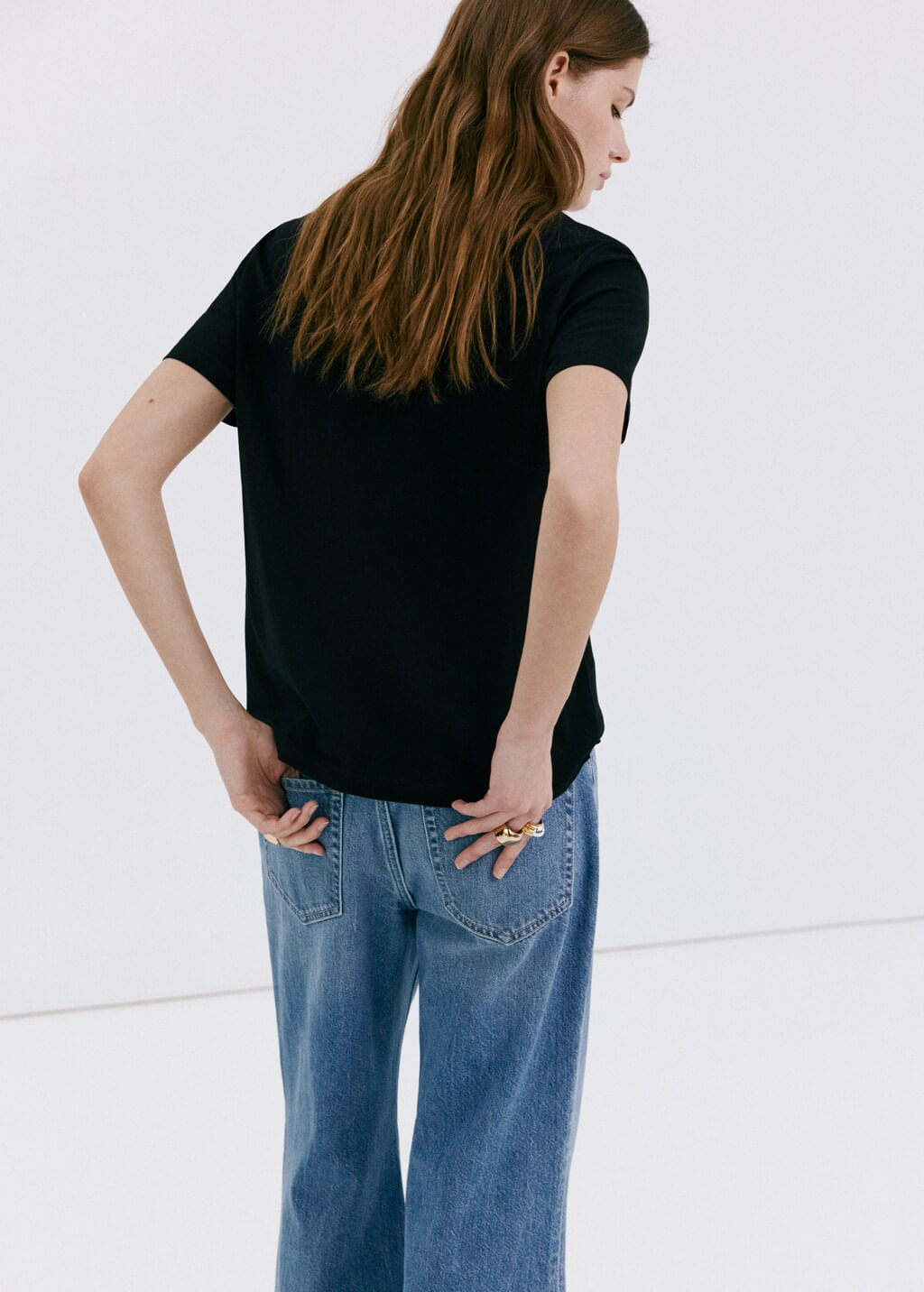 Camiseta-Chals-negro