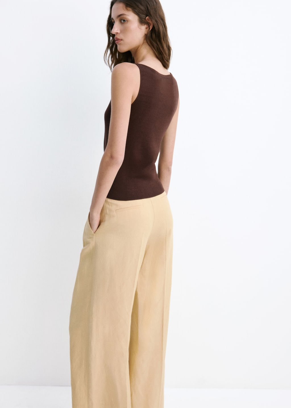 Top-Suenyo-marron