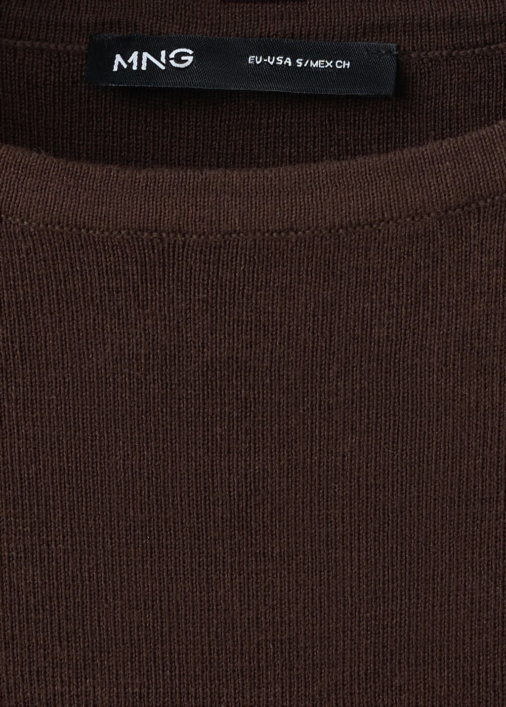 Top-Suenyo-marron