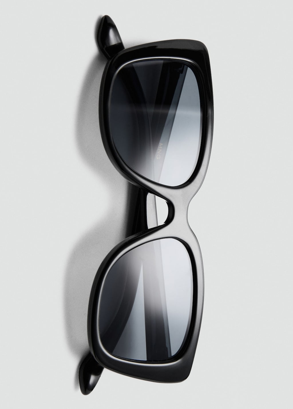 Gafas-De-Sol-Jolene-negro