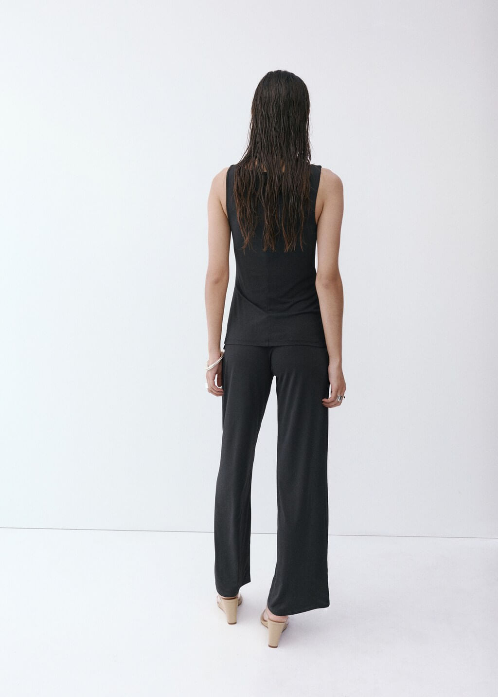 Mono-Fira-negro