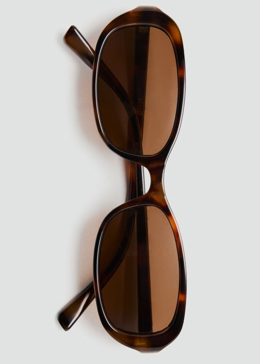 Gafas-De-Sol-Juncal-chocolate