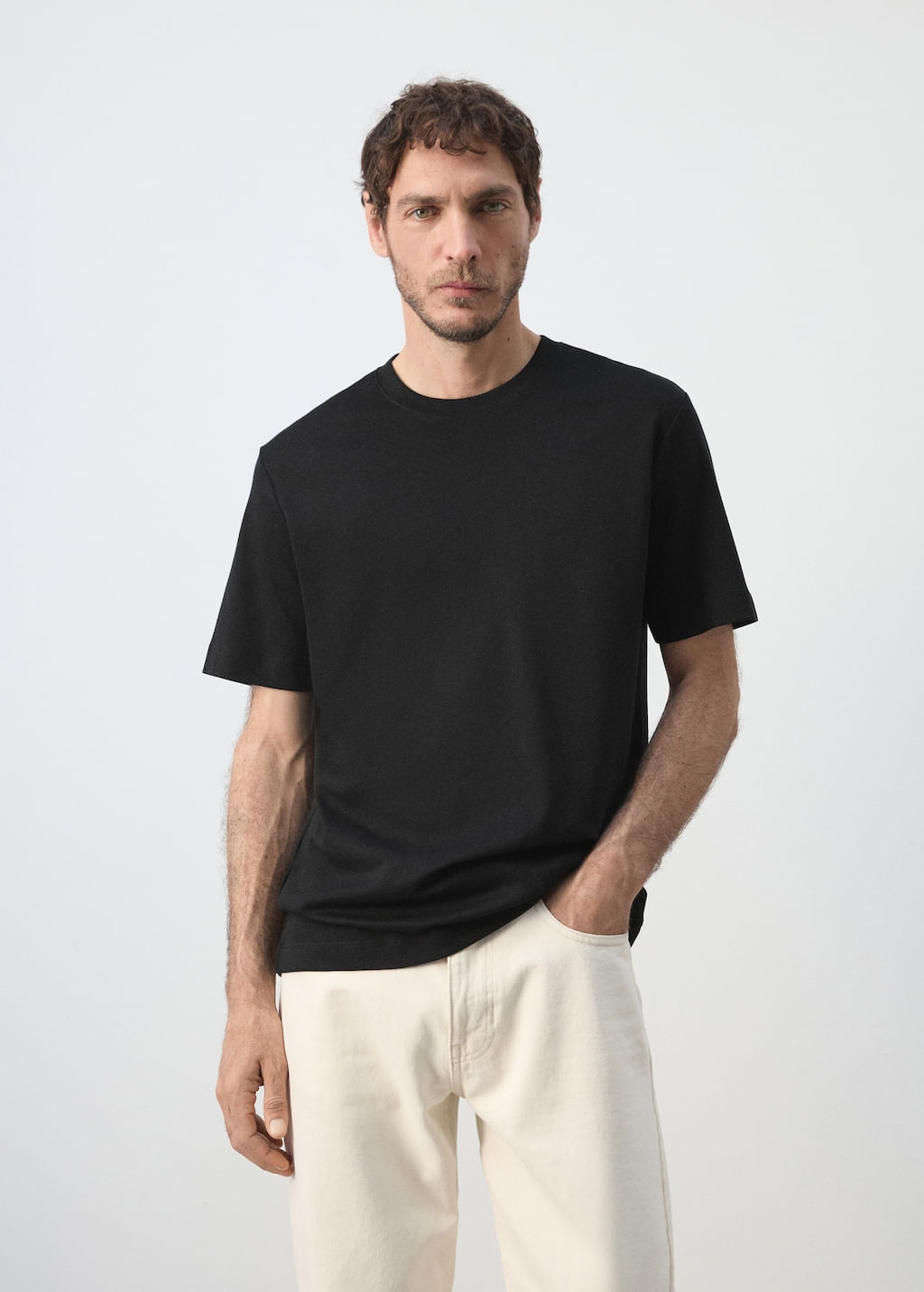 Camiseta-Kimi-negro