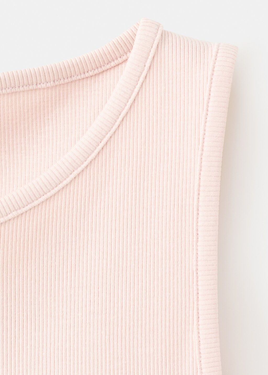 Top-Boni-rosa-pastel