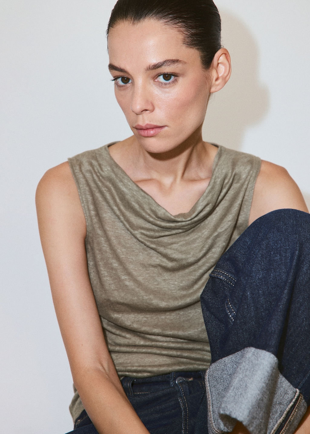 Top-Drap-khaki
