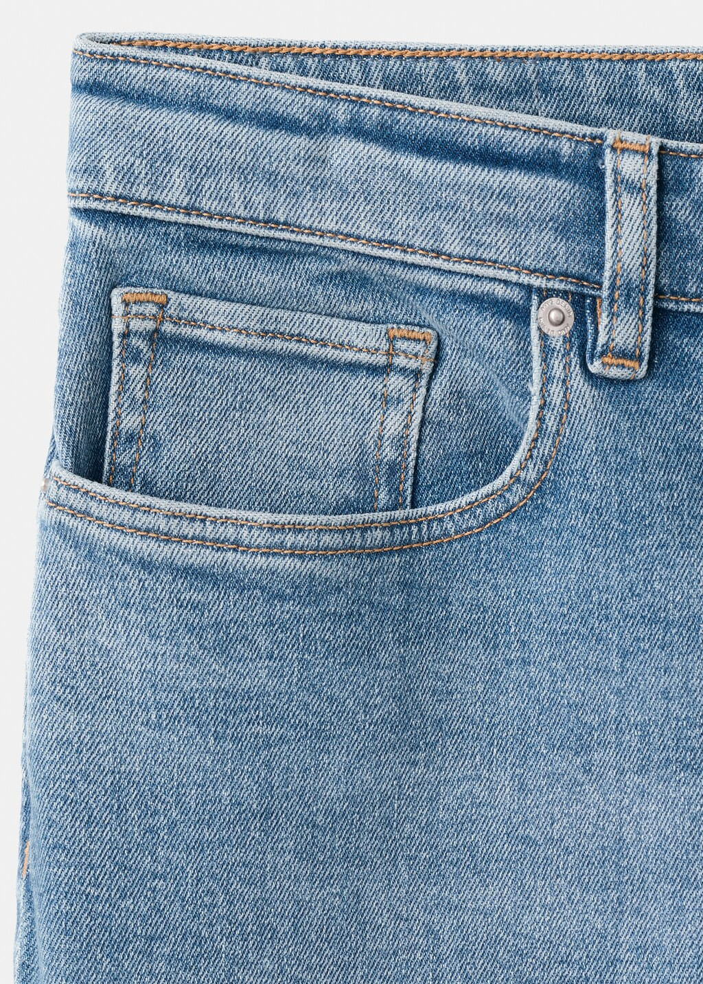 Jeans-Jan-tejano-claro