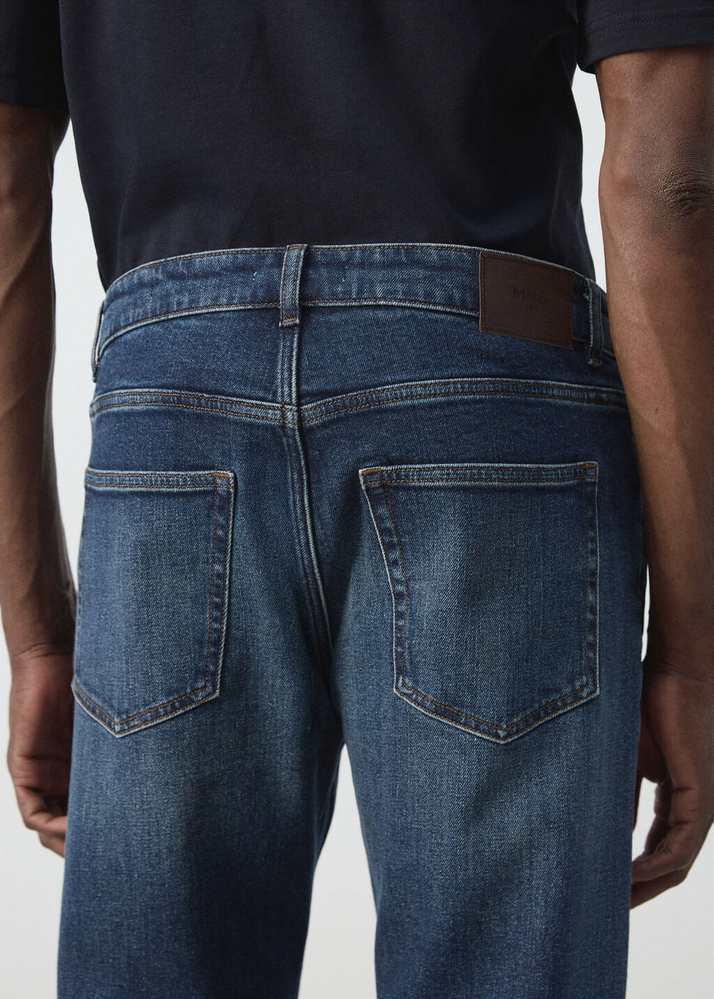 Jeans-Jan-tejano-oscuro