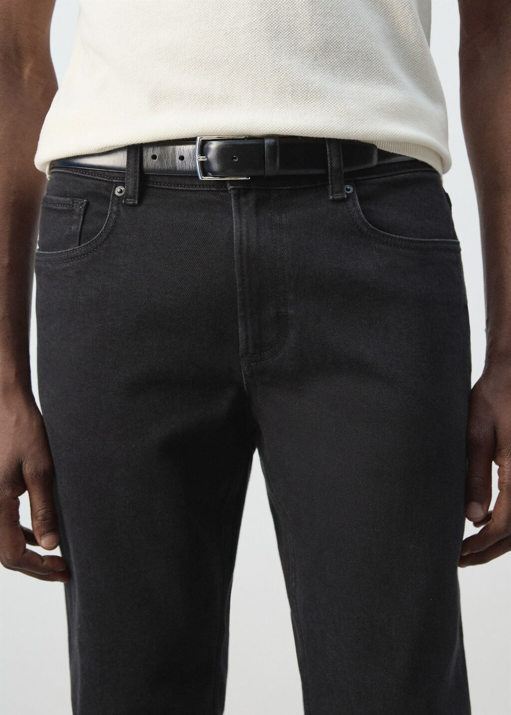 Jeans-Jan-tejano-negro