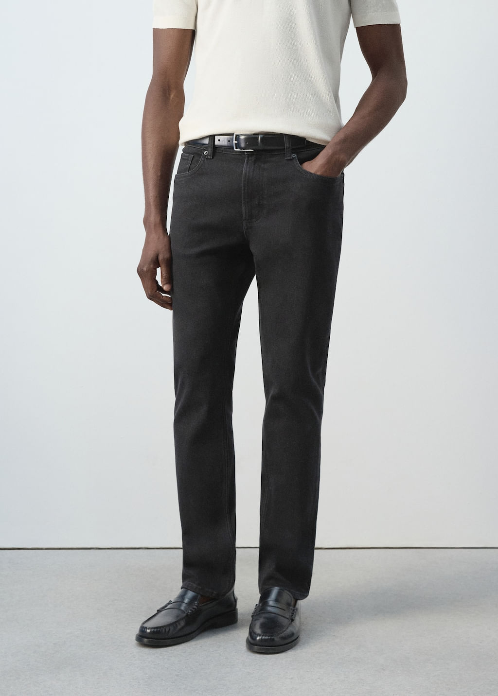 Jeans-Jan-tejano-negro