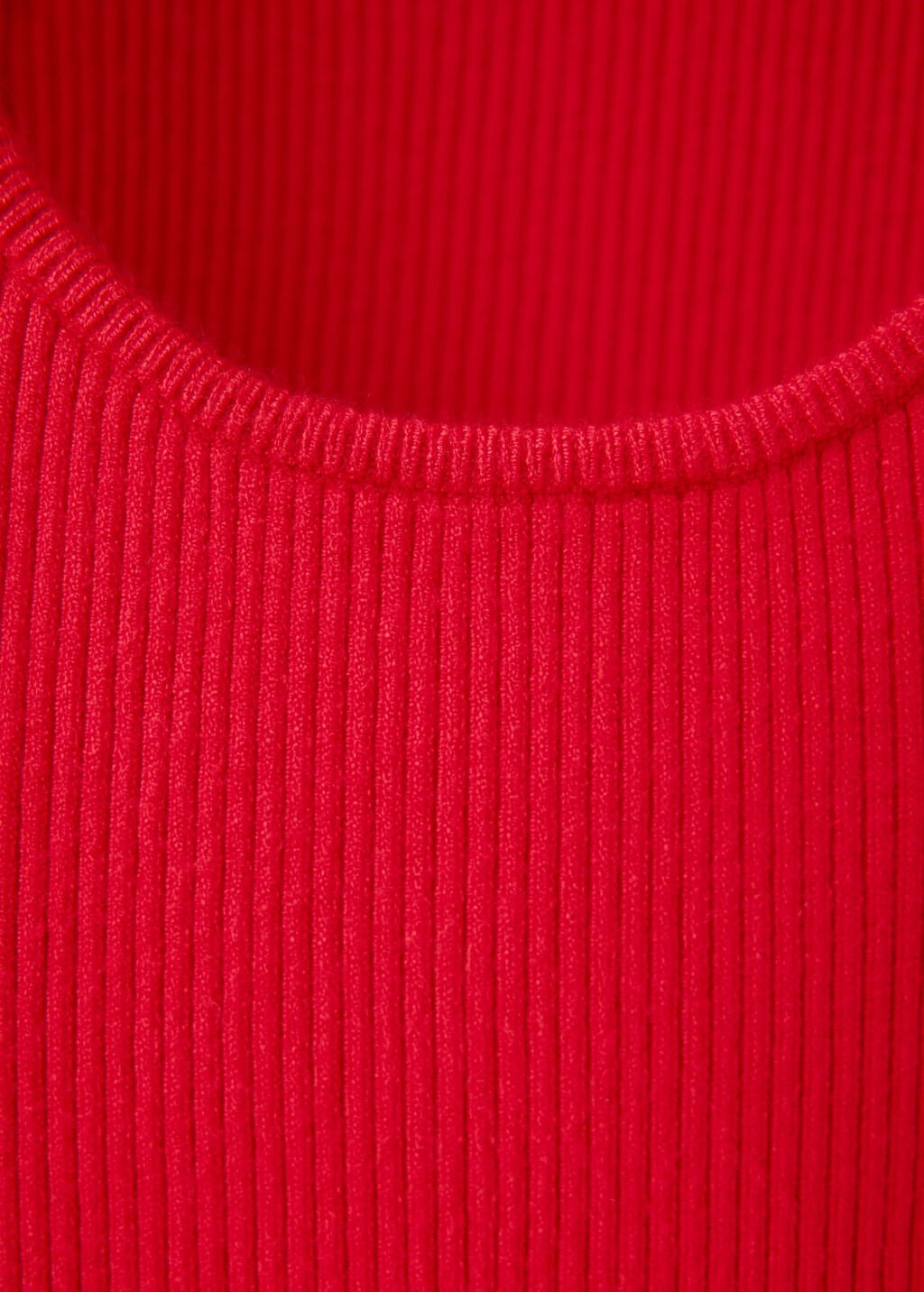 Top-Laura-rojo