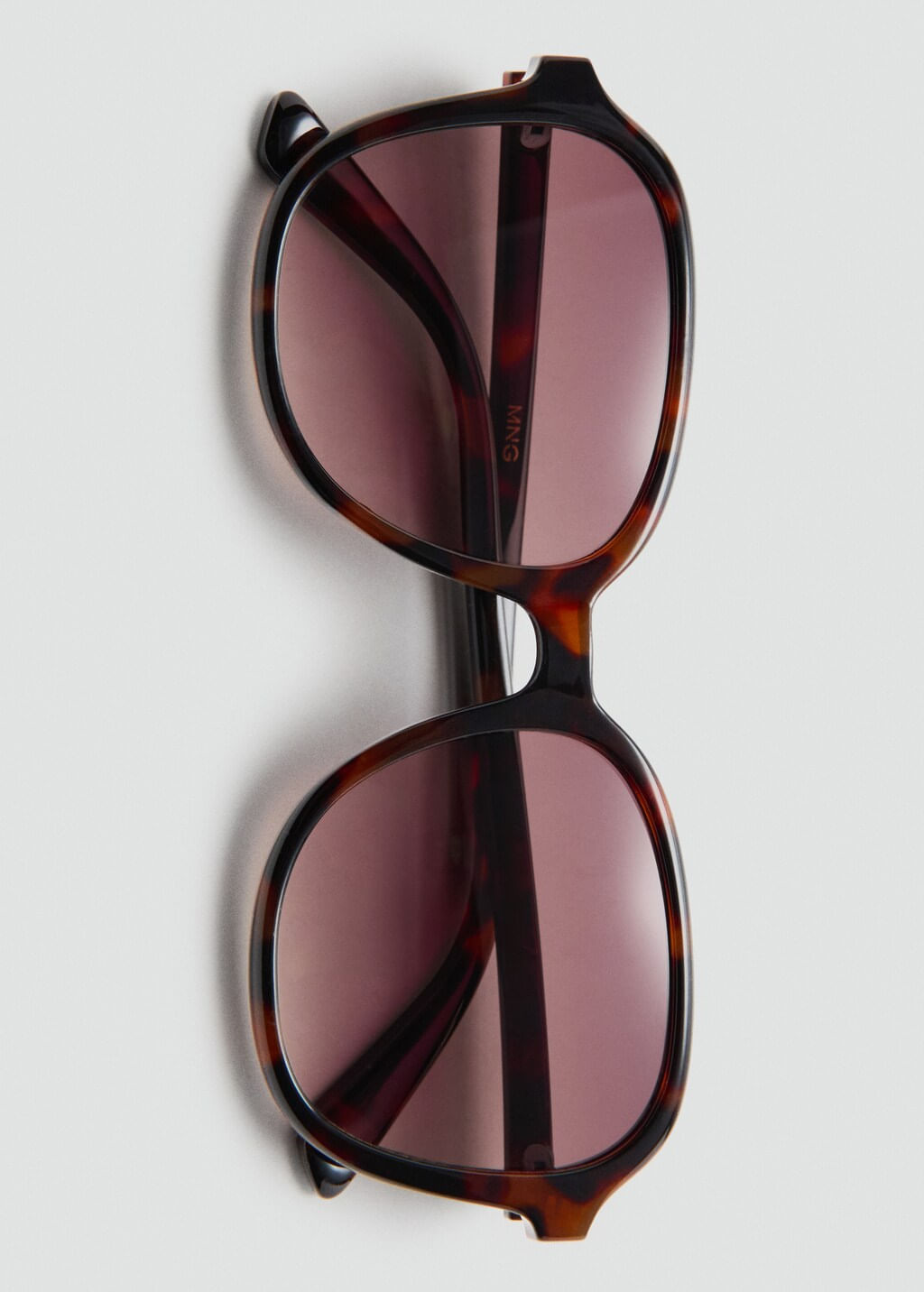Gafas-De-Sol-Naxos-chocolate