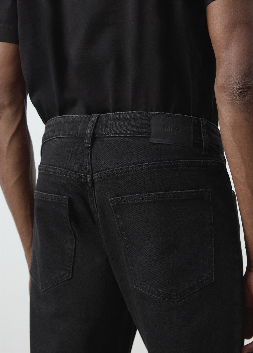 Jeans-Ben-tejano-negro
