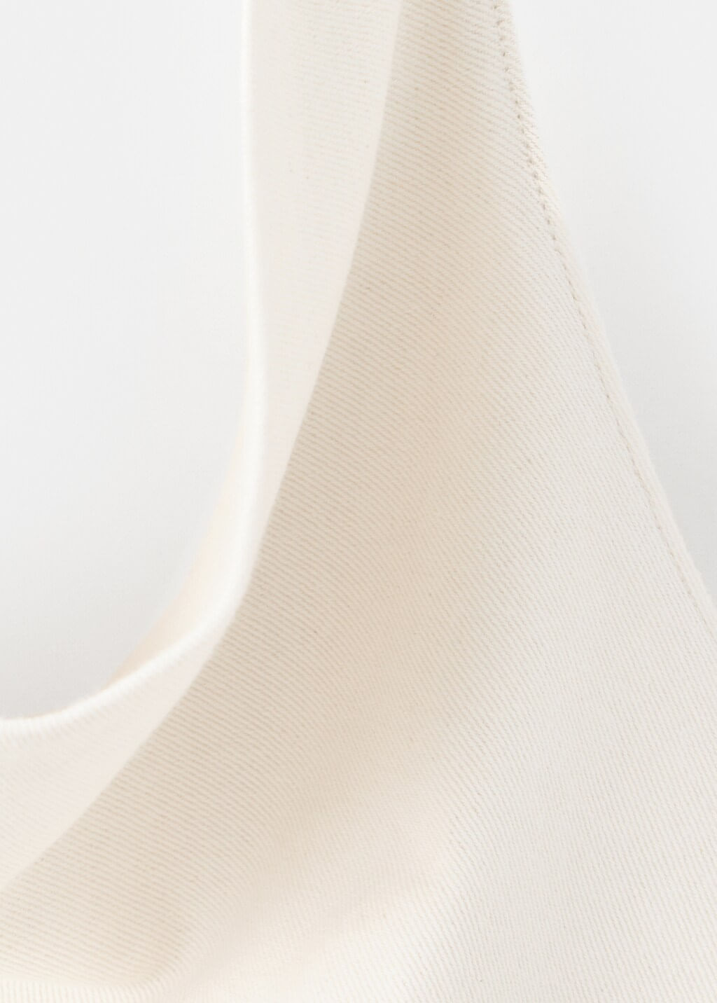 Top-Claire-crudo