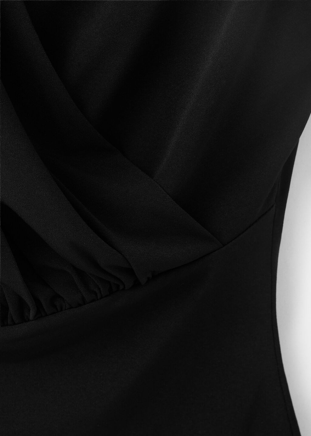 Top-Carmen-negro