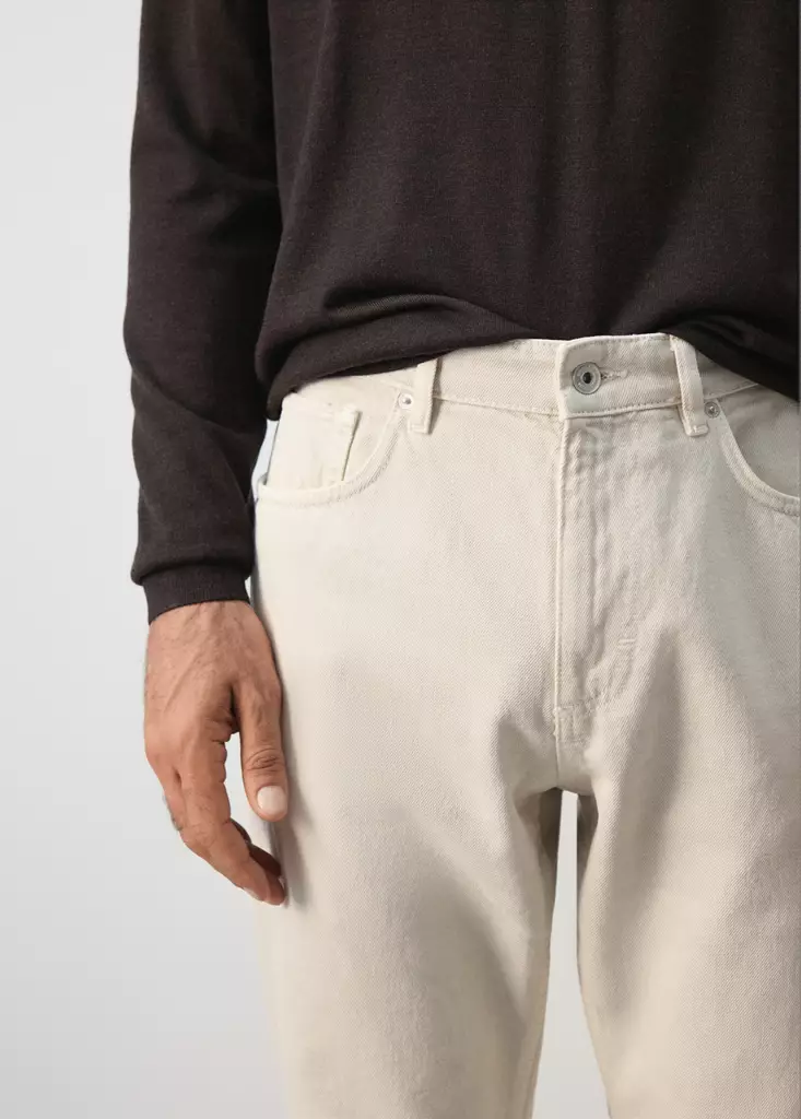 Jeans-Bobc-piedra