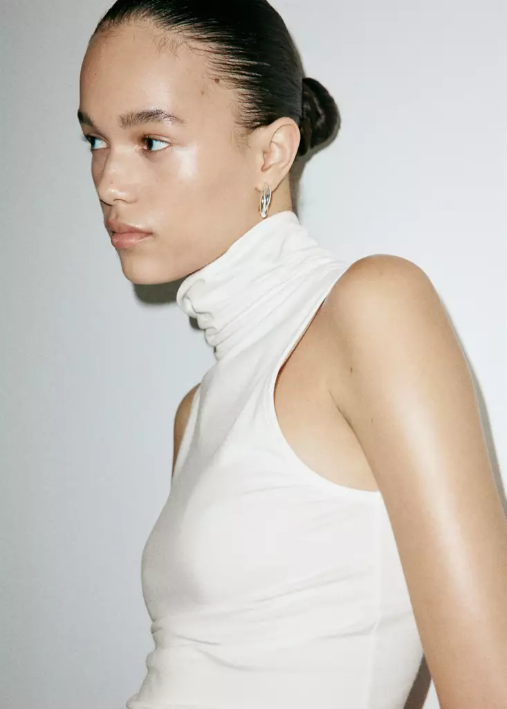Top-Nur-off-white