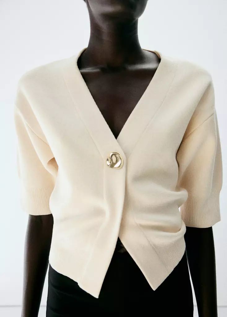 Cardigan-Helia-crudo