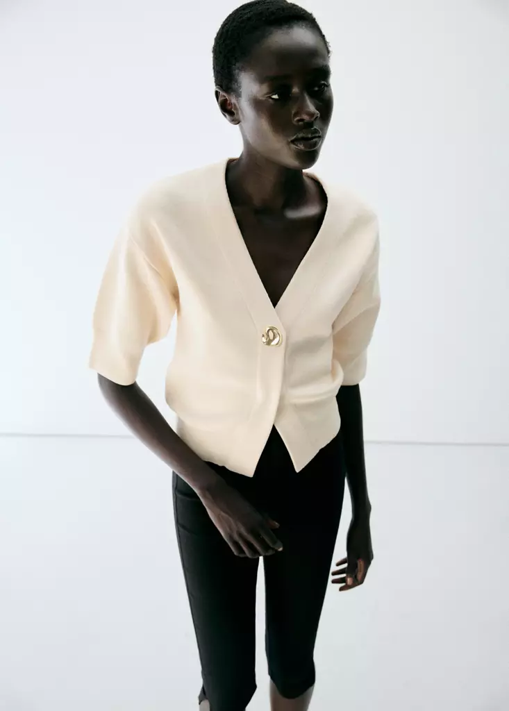 Cardigan-Helia-crudo