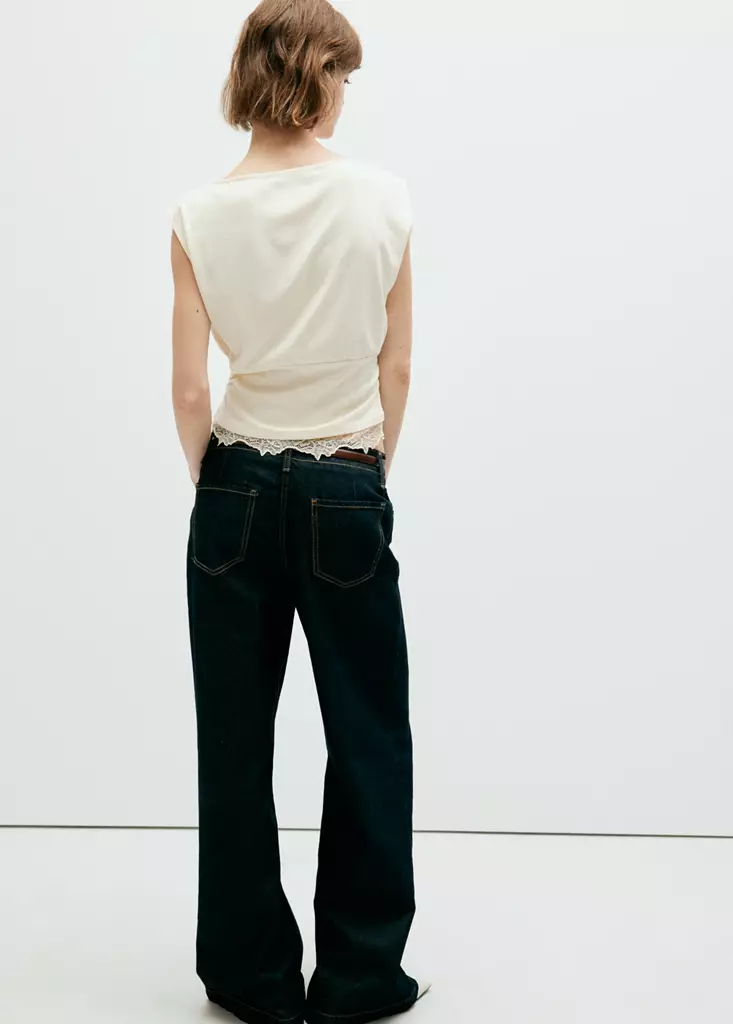 Camiseta-Lacy-crudo