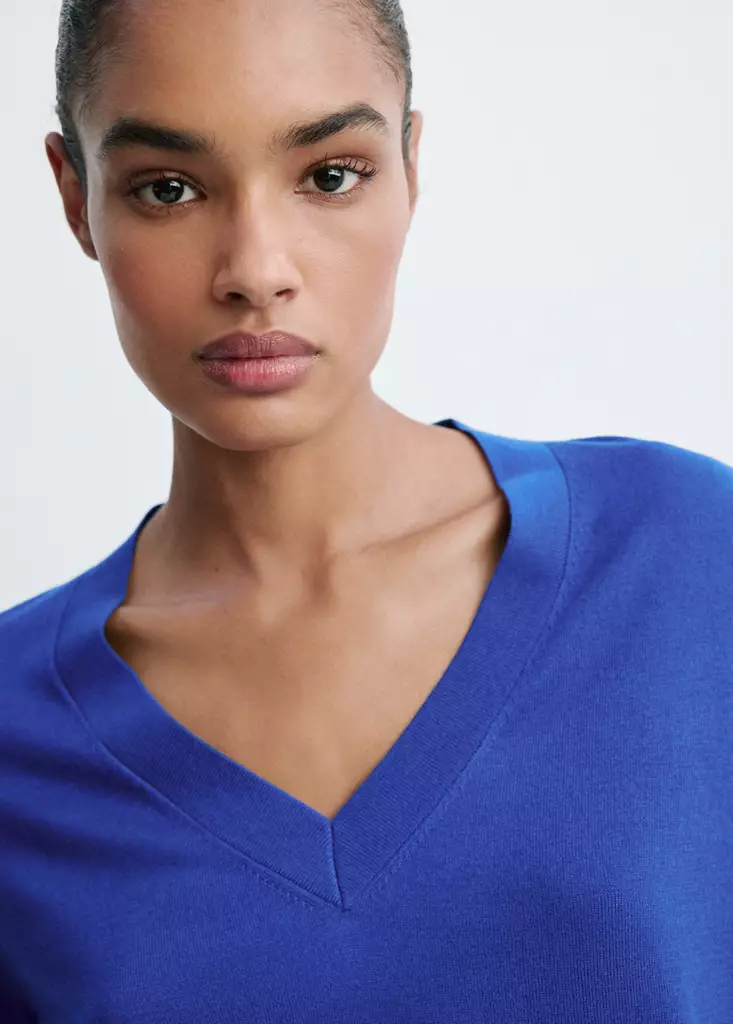 Jersey-Luccav-azul-electrico